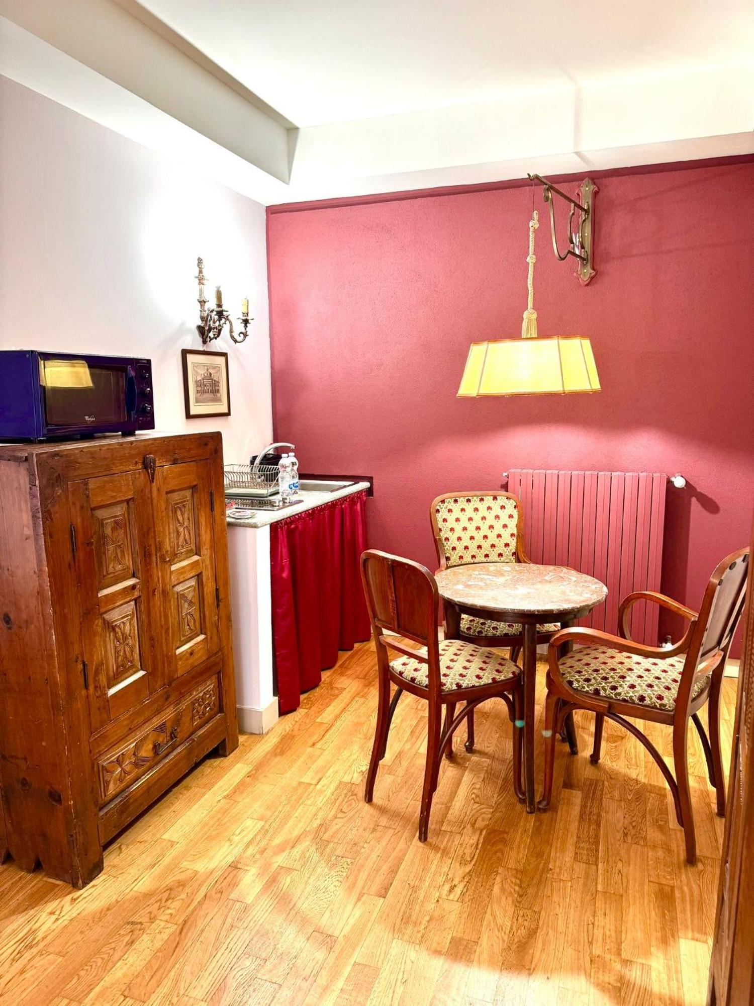 Porta Palace Apartment *